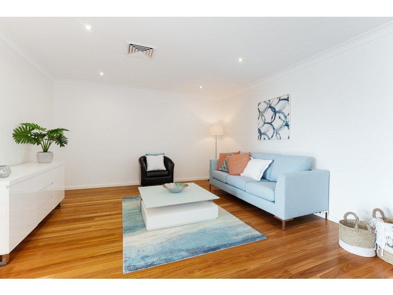 4b Rani Close, Speers Point NSW 2284