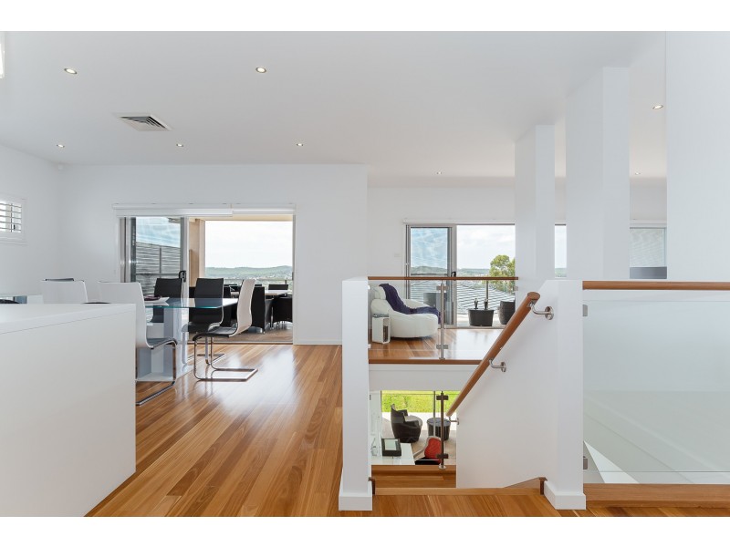 4b Rani Close, Speers Point NSW 2284