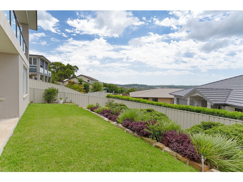 4b Rani Close, Speers Point NSW 2284