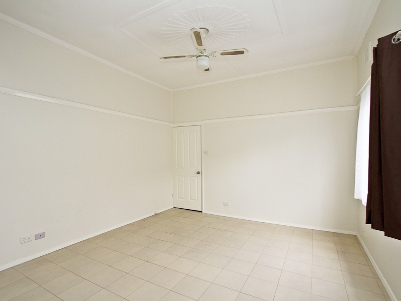 37 Baker Street, Mayfield NSW 2304