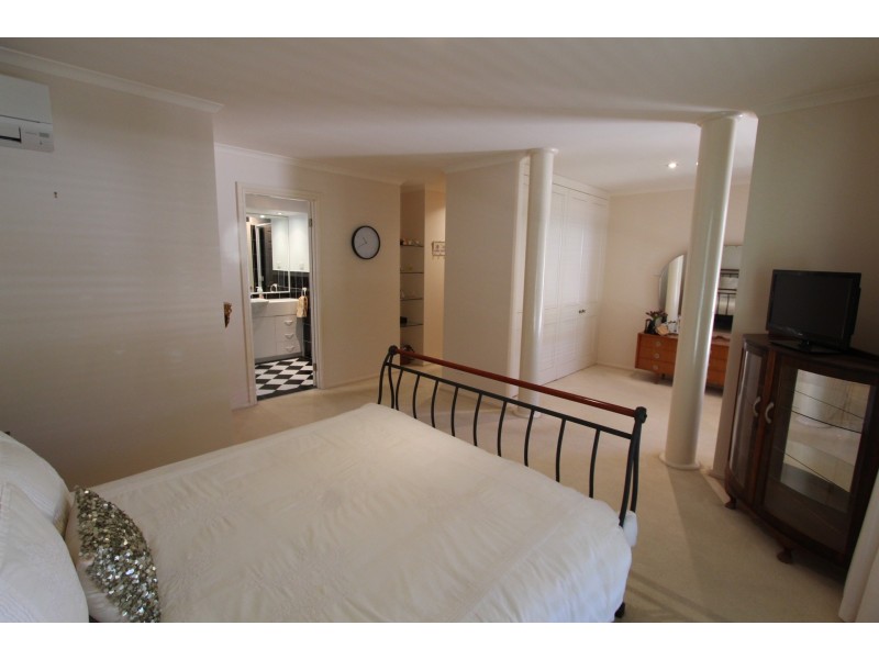 115 Regal Way, Valentine NSW 2280