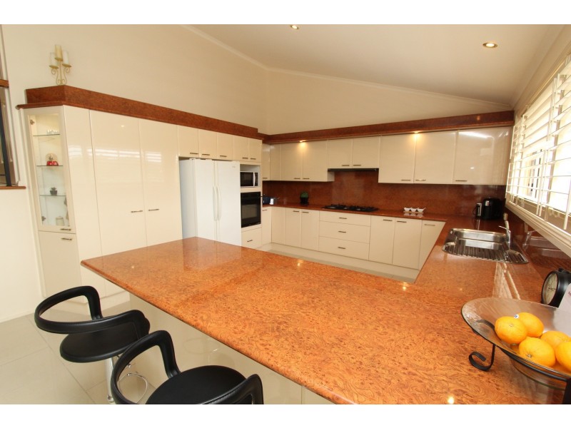 115 Regal Way, Valentine NSW 2280