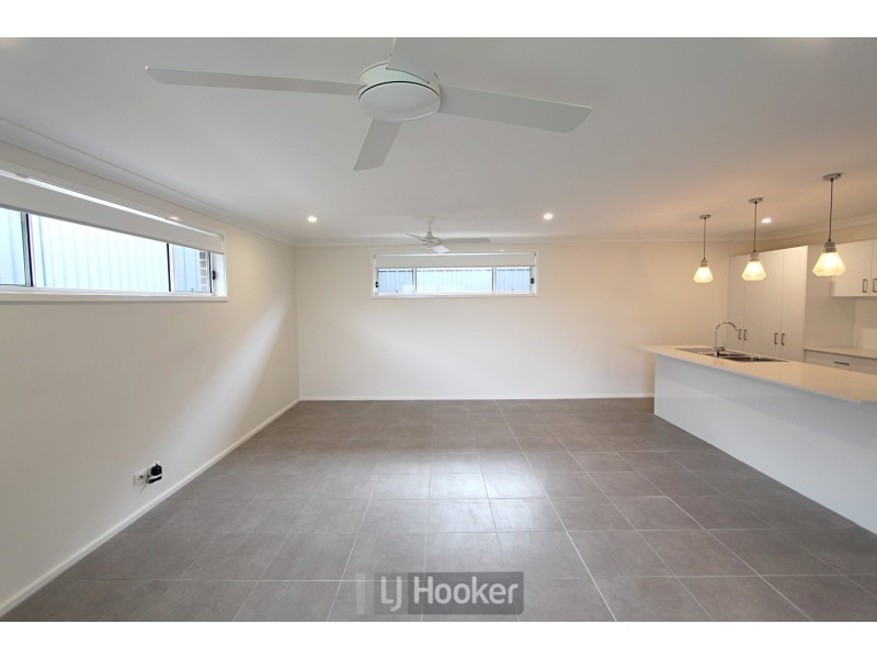 14 Dollarbird Lane, Cooranbong NSW 2265