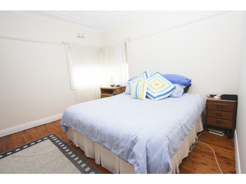 31 Robb Street, Belmont NSW 2280