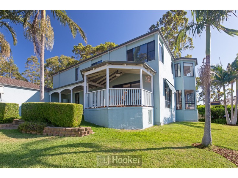 24 Desreaux Close, Eleebana NSW 2282