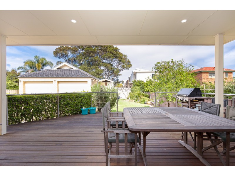 59 Albert Street, Warners Bay NSW 2282 LJ Hooker Warners Bay Sold