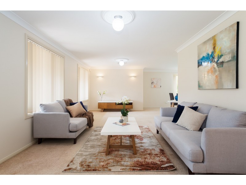 6 Colton Crescent, Lakelands NSW 2282