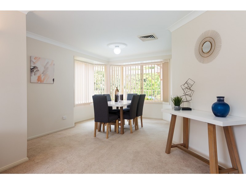 6 Colton Crescent, Lakelands NSW 2282