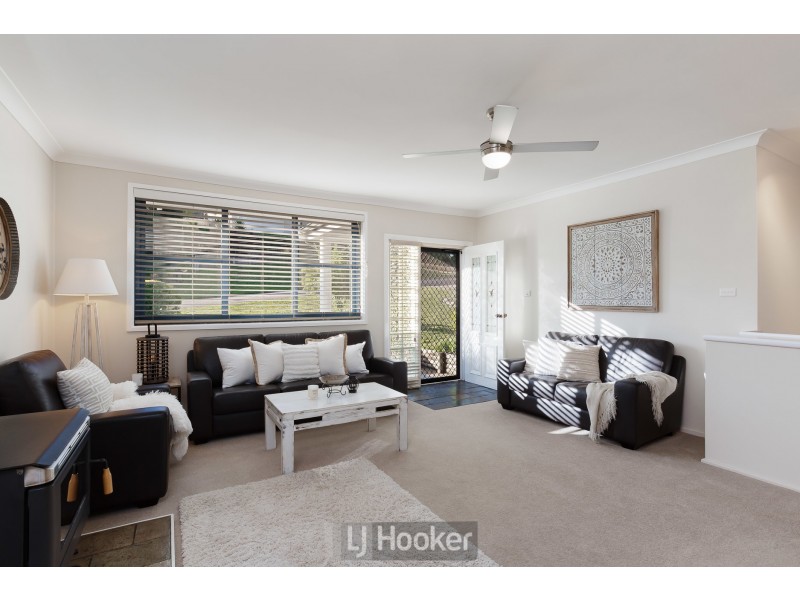 8 Hopkins Street, Speers Point NSW 2284