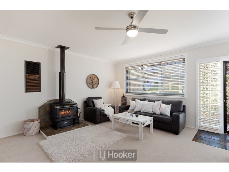 8 Hopkins Street, Speers Point NSW 2284