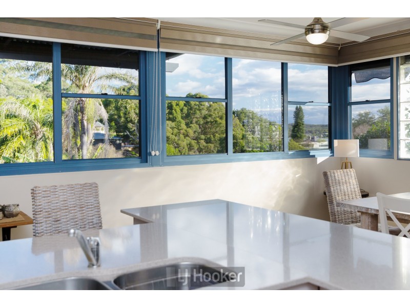 8 Hopkins Street, Speers Point NSW 2284