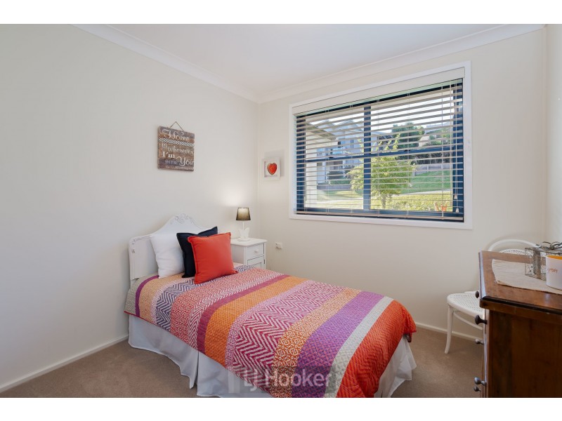 8 Hopkins Street, Speers Point NSW 2284