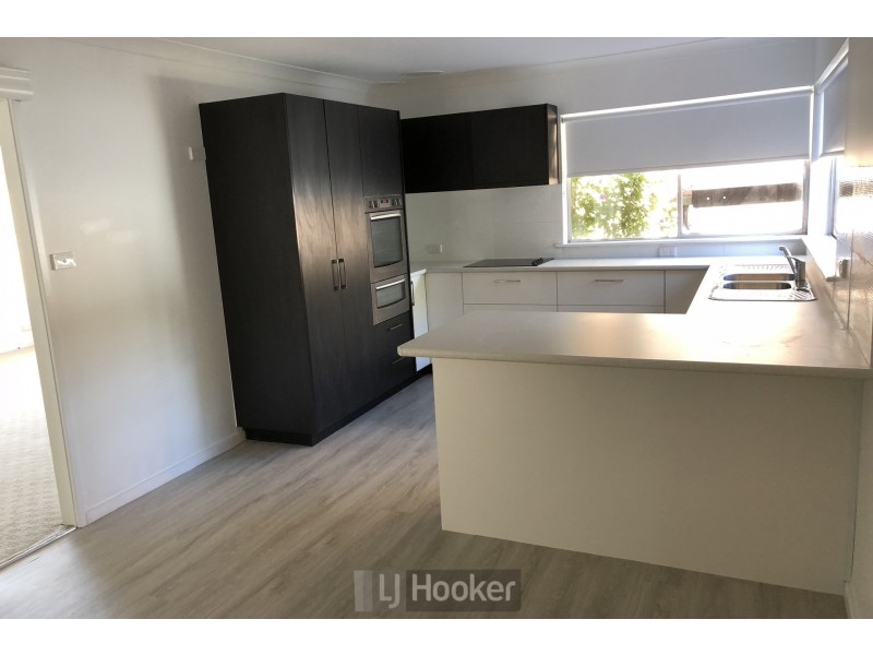 5 Albert Street, Valentine NSW 2280