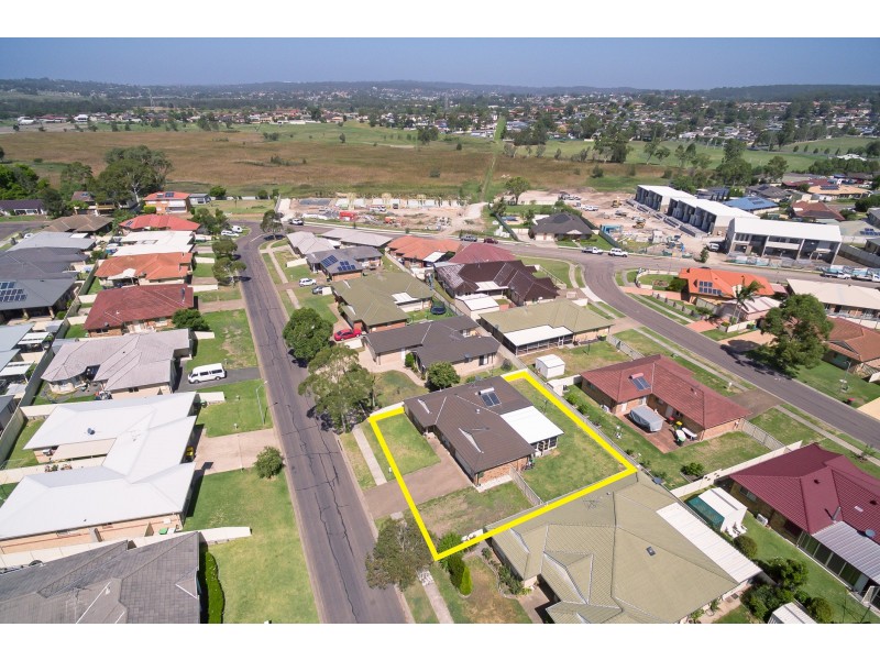 10 Karong Avenue, Maryland NSW 2287