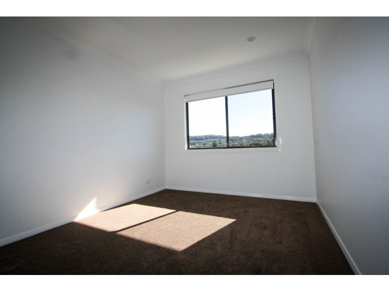 1b/1-3 Lake Street, Warners Bay NSW 2282