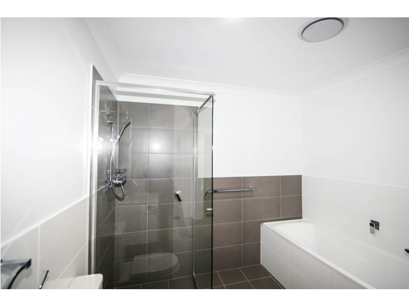 1b/1-3 Lake Street, Warners Bay NSW 2282