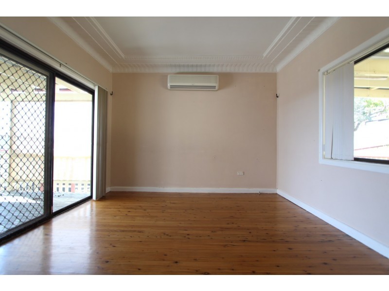 10 Glade Street, Arcadia Vale NSW 2283