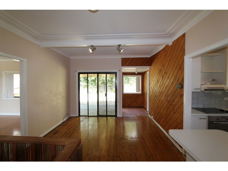 10 Glade Street, Arcadia Vale NSW 2283