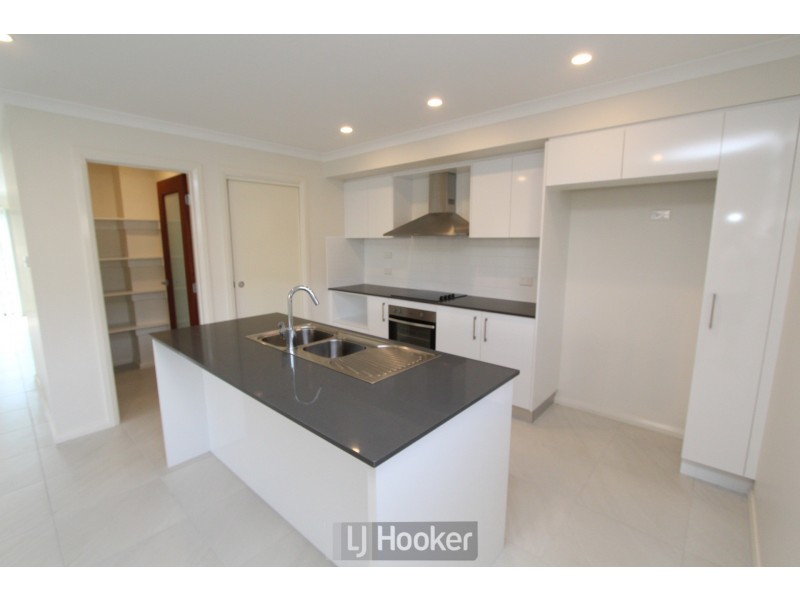 45 Earswick Crescent, Buttaba NSW 2283