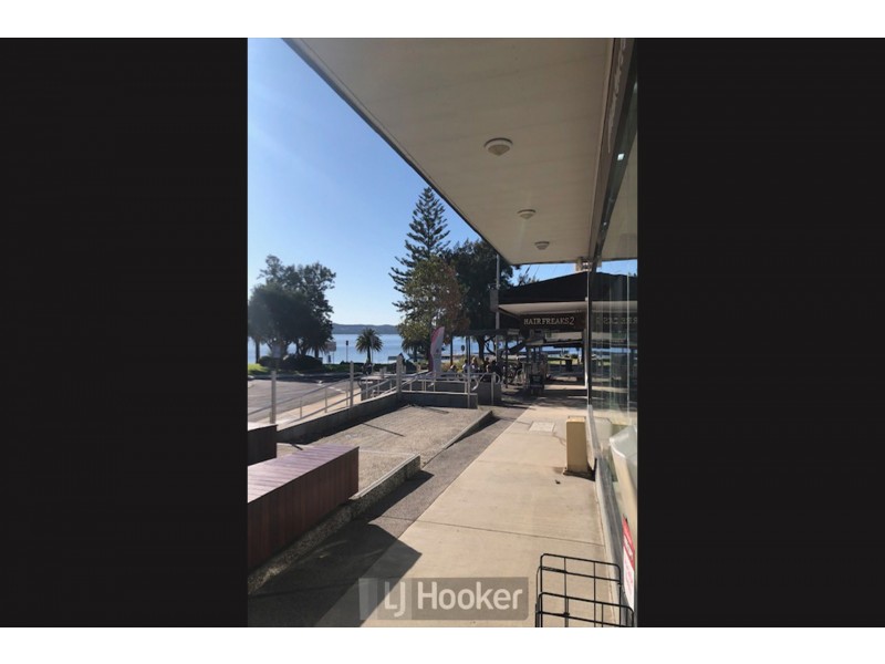 10 The Boulevard, Toronto NSW 2283
