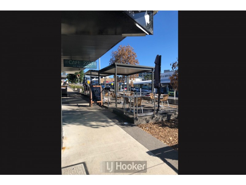 10 The Boulevard, Toronto NSW 2283