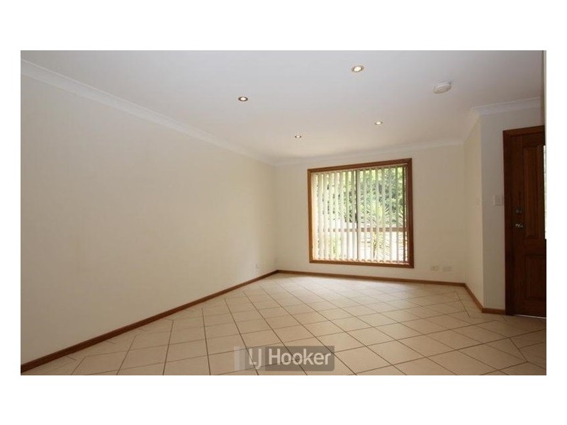 4/100 E K Avenue, Charlestown NSW 2290