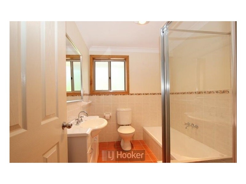 4/100 E K Avenue, Charlestown NSW 2290
