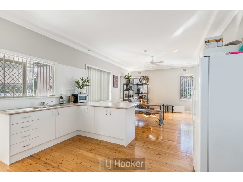 71 Cary Street, Toronto NSW 2283