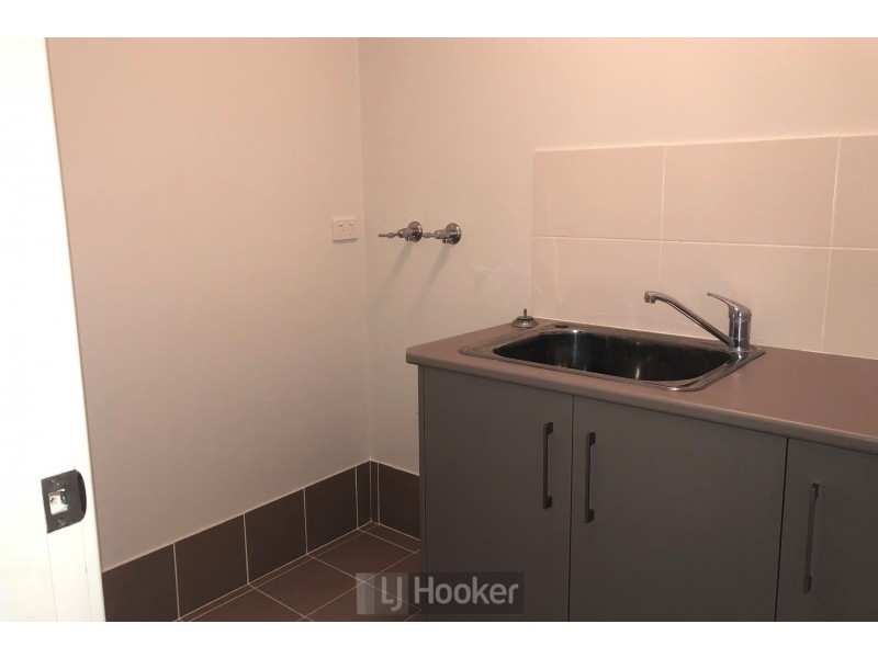 2/37 Laycock Street, Carey Bay NSW 2283