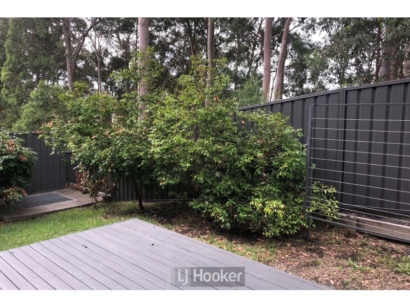 2/37 Laycock Street, Carey Bay NSW 2283