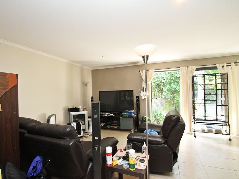 1/1 Keira Close, Valentine NSW 2280