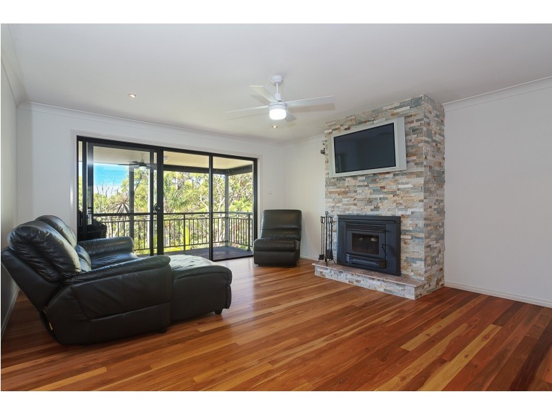168 Fishing Point Road, Fishing Point NSW 2283