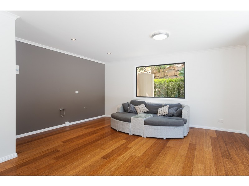 168 Fishing Point Road, Fishing Point NSW 2283