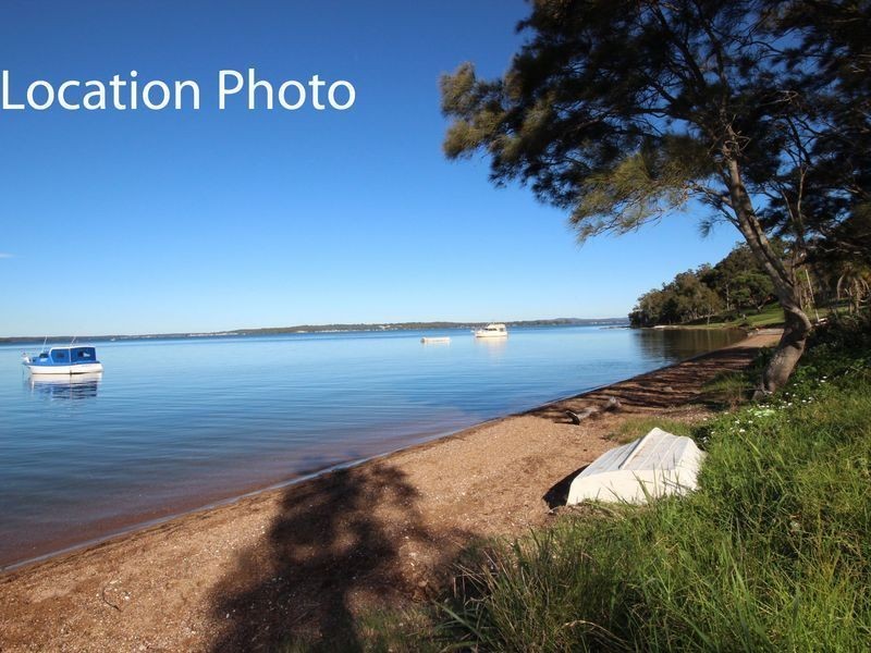 55 Beach Road, Wangi Wangi NSW 2267
