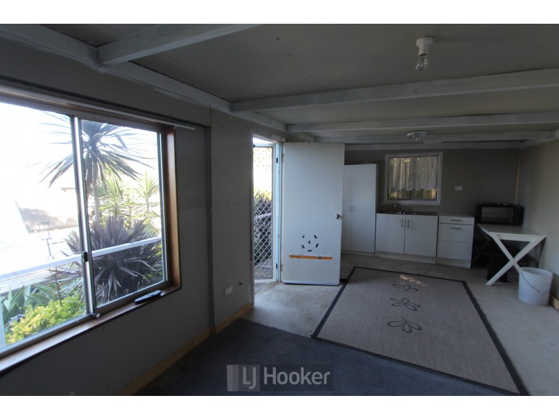 55 Beach Road, Wangi Wangi NSW 2267