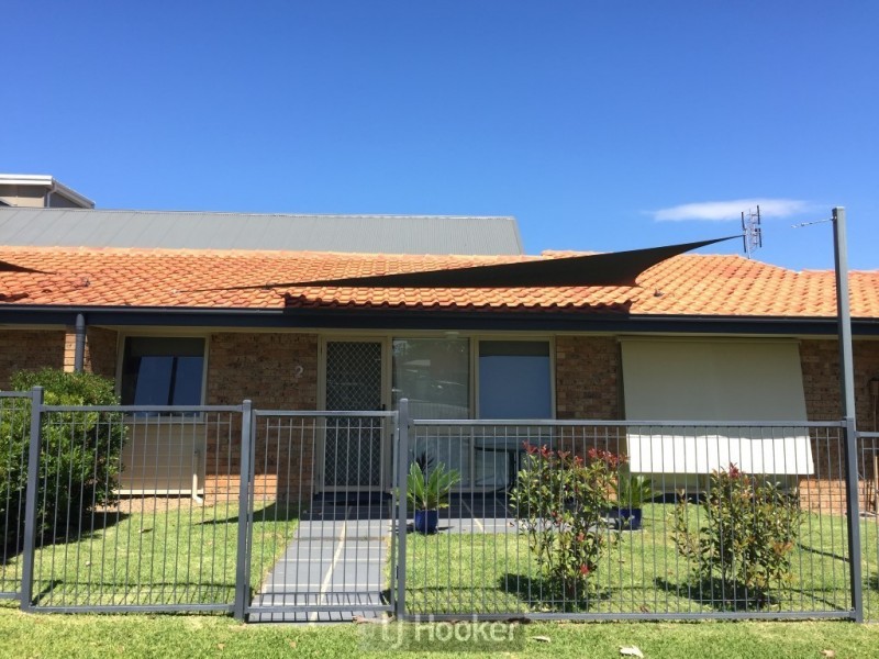 2/16 Kent Place, Wangi Wangi NSW 2267