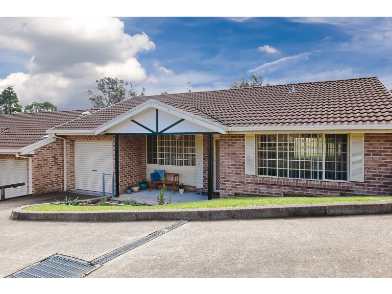 15/2 Bancks Avenue, Cardiff South NSW 2285