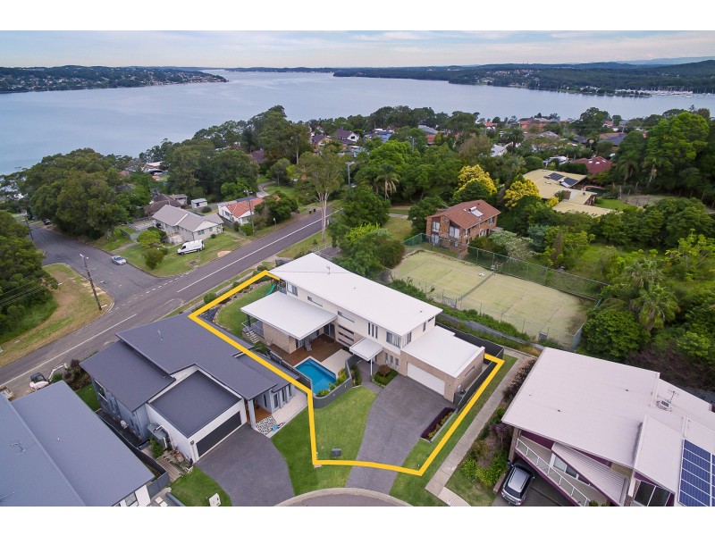 17 Rani Close, Speers Point NSW 2284