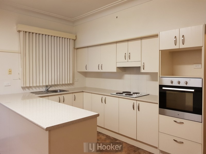 241 Lake Road, Glendale NSW 2285