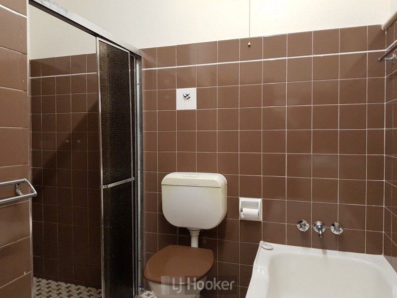 241 Lake Road, Glendale NSW 2285