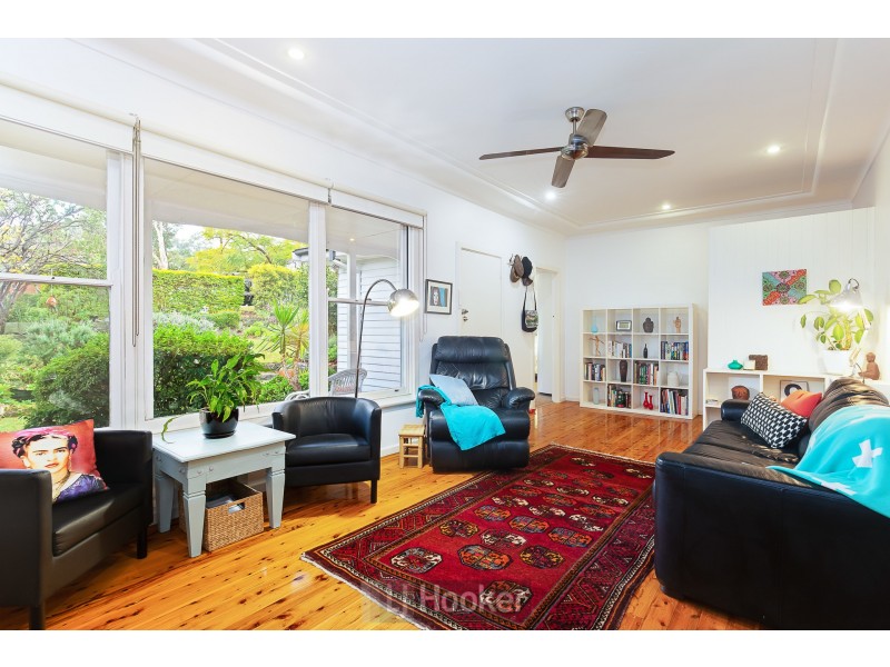 16 Victoria Crescent, New Lambton Heights NSW 2305