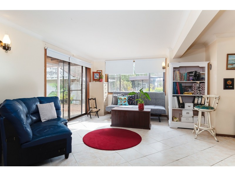 16 Victoria Crescent, New Lambton Heights NSW 2305