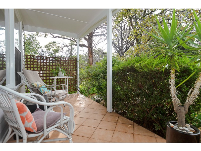 16 Victoria Crescent, New Lambton Heights NSW 2305