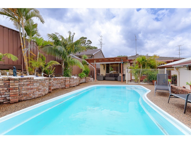 10 Cheryl Avenue, Glendale NSW 2285