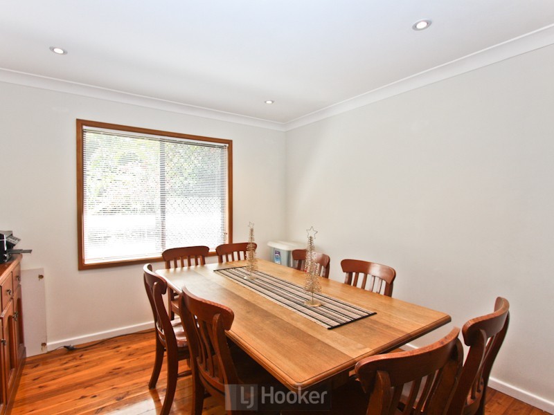 2 Michael Crescent, Valentine NSW 2280