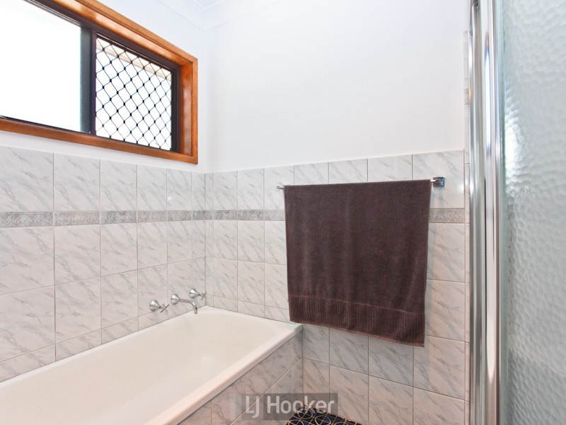 2 Michael Crescent, Valentine NSW 2280