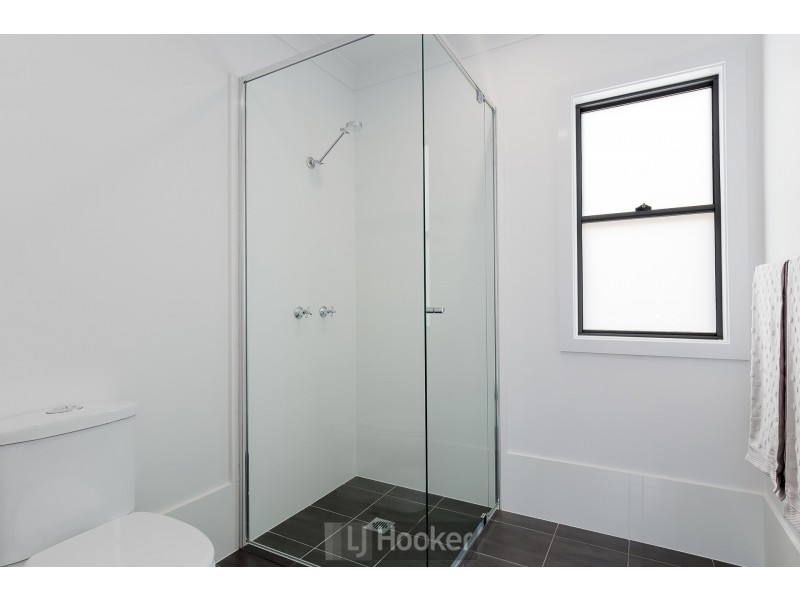 10 Yorston Street, Warners Bay NSW 2282