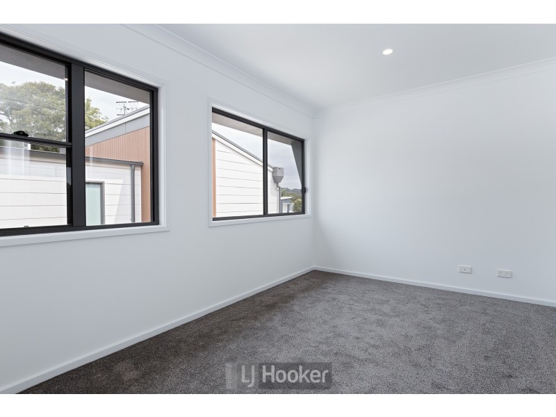 10 Yorston Street, Warners Bay NSW 2282