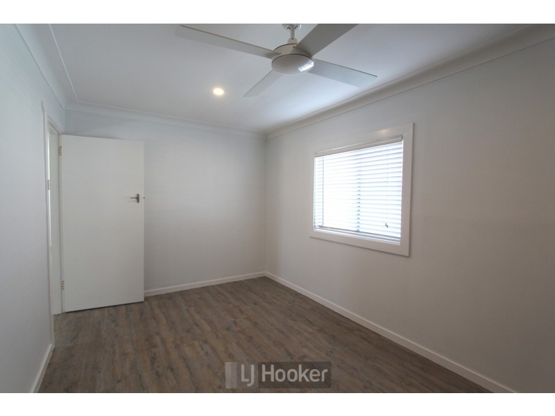 2/18 Haddon Crescent, Marks Point NSW 2280