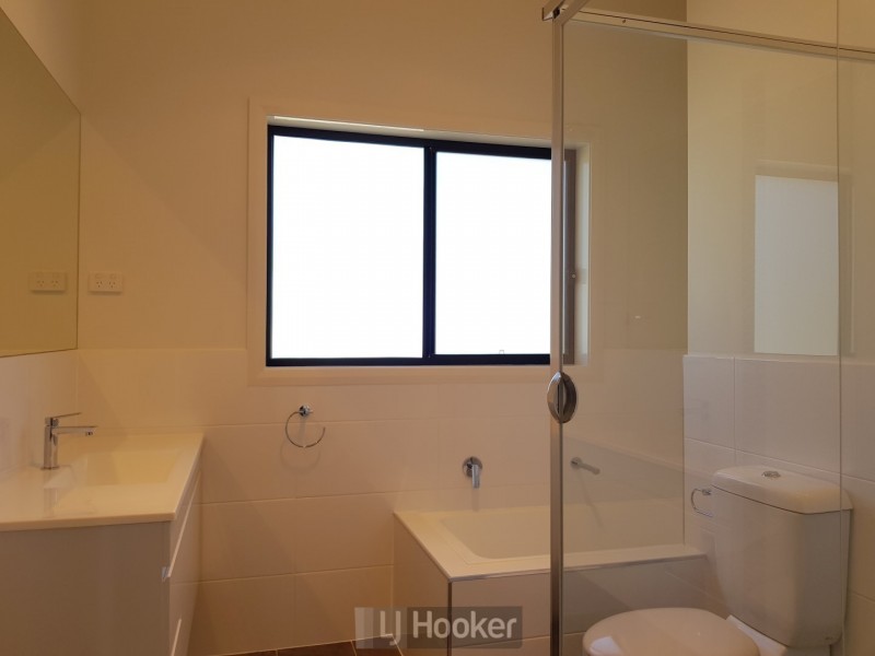 7 Bowline Street, Teralba NSW 2284